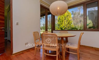 Casa estilo chileno con gran terreno y quincho en Calera de Tango