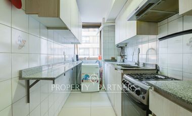 Luminoso y cómodo departamento con una ubicación privilegiada en Providencia.