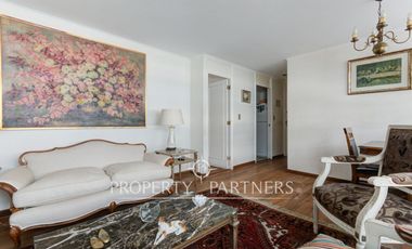 Luminoso y cómodo departamento con una ubicación privilegiada en Providencia.