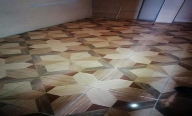 HERMOSA CASA MULTIFAMILIAR DE 4 PLANTAS EN LOMAS DE SARGENTILLO