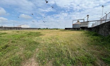 Terreno plano y delimitado – 3.000 m² en Las Brisas, Durán Lote 69