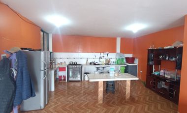 Linda casa comercial en zona centrica de Ancon