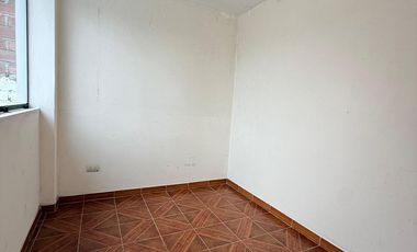 Casa Familiar frente a Parque en la urbanización Los Cedros — Chorrillos