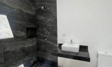 Venta de casa 2 Habitaciones al norte de la Cuidad de Mérida con piscina