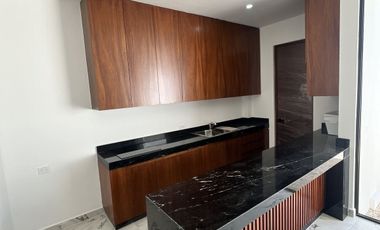 Venta de casa 2 Habitaciones al norte de la Cuidad de Mérida con piscina