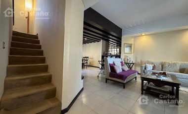 Impecable Casa 5 Amb C/ Jardin y Piscina a 2/C de Av. Maipu.