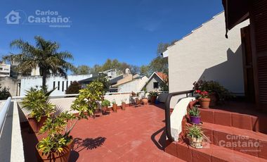 Impecable Casa 5 Amb C/ Jardin y Piscina a 2/C de Av. Maipu.