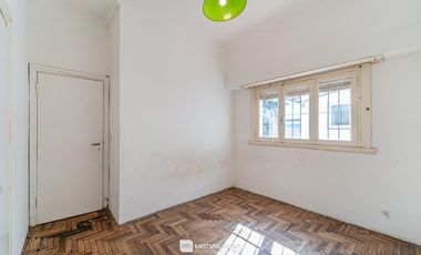 Venta - Casa 4 Ambientes - Garage - Parque - Barrio El Progreso