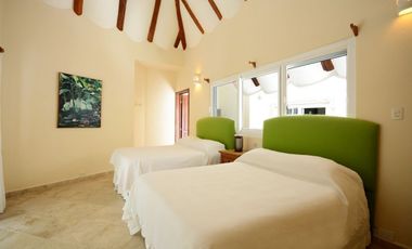 PARAÍSO JUNTO AL MAR