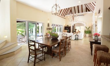 PARAÍSO JUNTO AL MAR