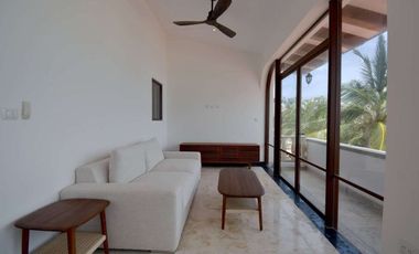 VILLA TRES LEONES FRENTE AL MAR EN PLAYA PARAISO