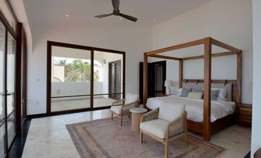 VILLA TRES LEONES FRENTE AL MAR EN PLAYA PARAISO