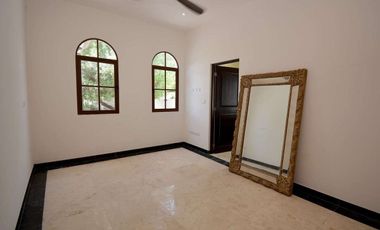 VILLA TRES LEONES FRENTE AL MAR EN PLAYA PARAISO