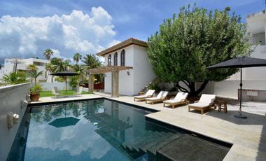 VILLA TRES LEONES FRENTE AL MAR EN PLAYA PARAISO