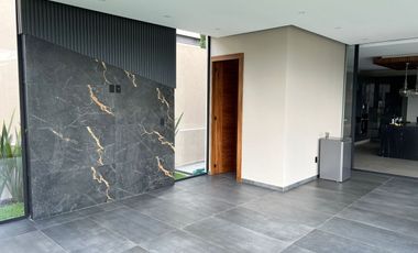 Residencia nueva en venta Rancho San Juan, 4 recámaras