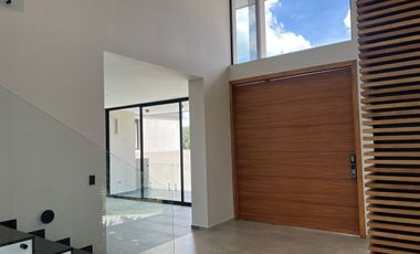 Residencia nueva en venta Rancho San Juan, 4 recámaras