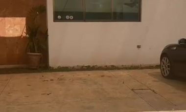 RENTA CASA TEMOZON MERIDA