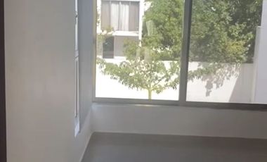 RENTA CASA TEMOZON MERIDA