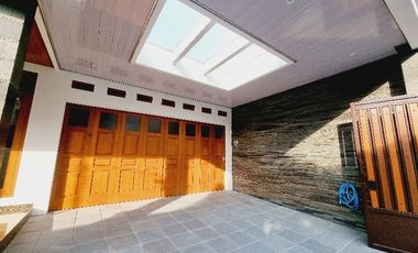 Rumah Mewah 261m² Gress Dekat Fave Manahan Solo