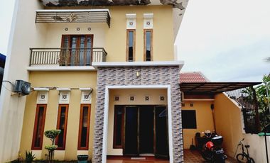 Rumah Cantik Mewah 2lt indent Paulan Colomadu