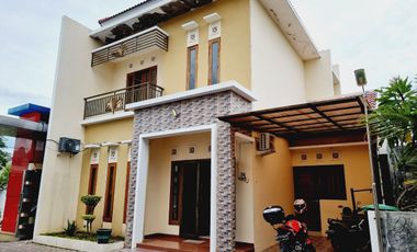 Rumah Cantik Mewah 2lt indent Paulan Colomadu