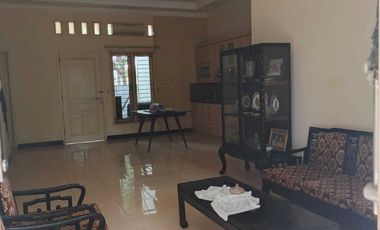 Rumah sewa 2 lantai Cipete utara