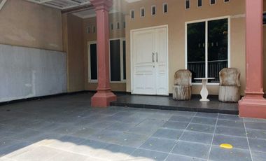 Rumah sewa 2 lantai Cipete utara