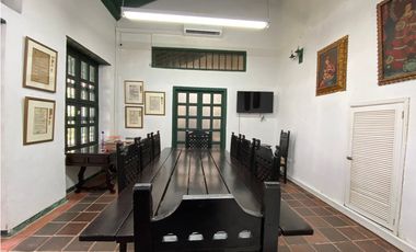 Segrera Mutis arrienda Casa en el Centro