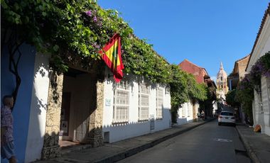 Segrera Mutis arrienda Casa en el Centro