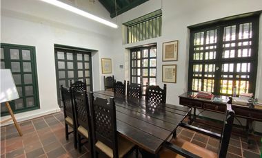 Segrera Mutis arrienda Casa en el Centro