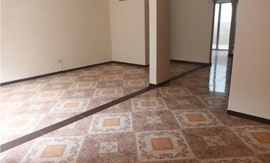 Vendemos Amplia Casa - Corales Pereira