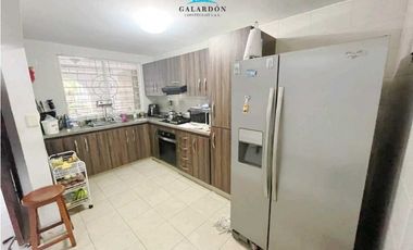 Venta casa Santa Marta barrio Jardin