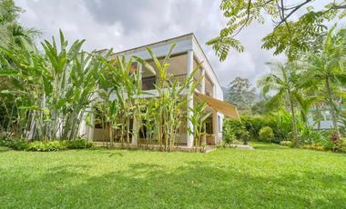 Venta o arriendo  de casa en el Poblado sector los Balsos