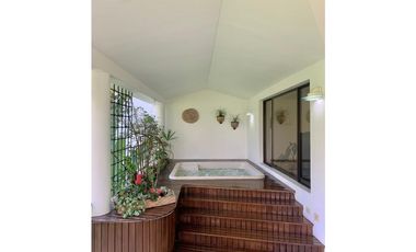 Venta o arriendo  de casa en el Poblado sector los Balsos