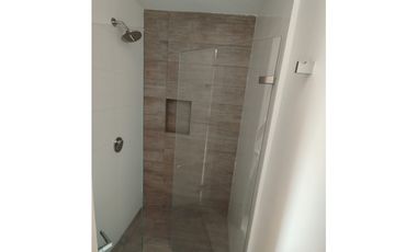 SE RENTA HERMOSO APARTAMENTO EN LOS ALPES