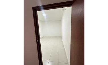 CASA COMERCIAL 260 M2 EN ALQUILER TEQUENDAMA CALI