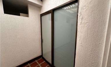 CASA COMERCIAL 260 M2 EN ALQUILER TEQUENDAMA CALI