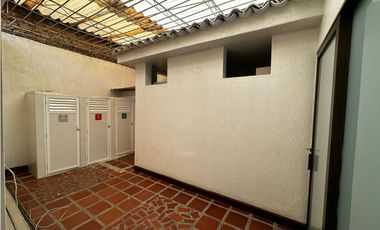 CASA COMERCIAL 260 M2 EN ALQUILER TEQUENDAMA CALI