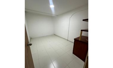 CASA COMERCIAL 260 M2 EN ALQUILER TEQUENDAMA CALI