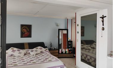 Casa con 3 apartamentos en Mini Condominio en Bello Horizonte - 005