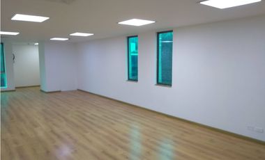 Oficina en Arriendo Aguacatala Medellín