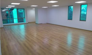 Oficina en Arriendo Aguacatala Medellín