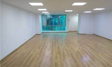 Oficina en Arriendo Aguacatala Medellín