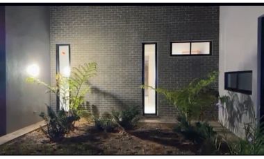 Venta Casa Campestre en lote de 2.000 m2 Guarne Antioquia Colombia