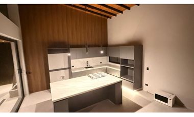 Venta Casa Campestre en lote de 2.000 m2 Guarne Antioquia Colombia