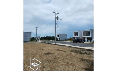 Venta Lotes de 112 m2, desde $16000, Villa San Eduardo, Pasaje, El Oro