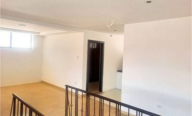 Los Ceibos, Hermoso Departamento en Renta, 120m2