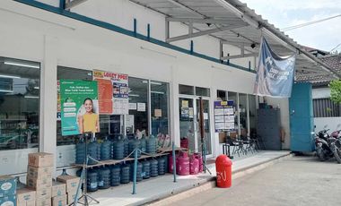 Disewa Lahan dan Bangunan Lokasi Strategis di Perum 3 Tangerang