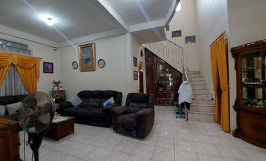 DIJUAL RUMAH HALAMAN SUPER LUAS MACAN KUMBANG DEMANG PALEMBANG