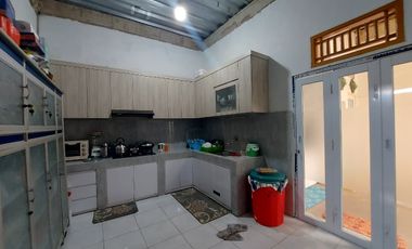 DIJUAL RUMAH HALAMAN SUPER LUAS MACAN KUMBANG DEMANG PALEMBANG